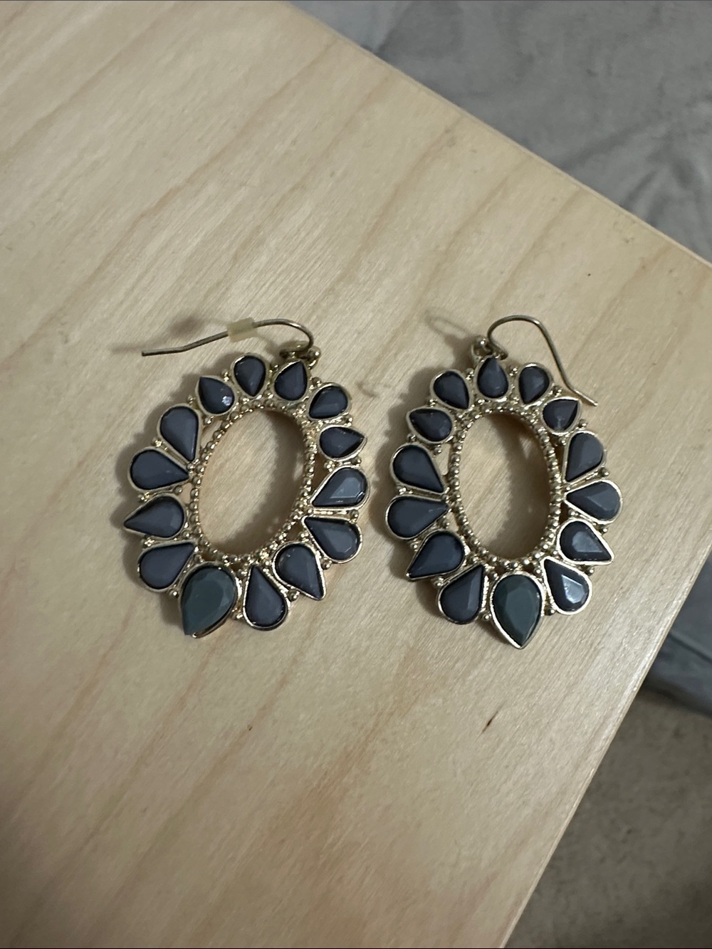 Francesca's Collections Gold Hoop Earrings with Gray Teardrop Accents